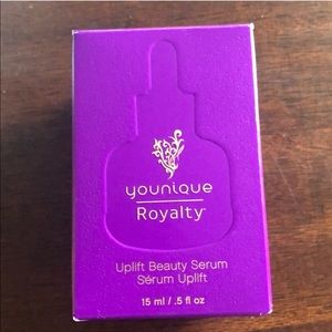 Younique uplift serum